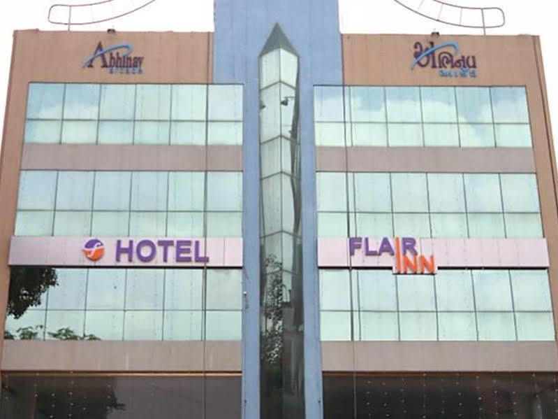 Hotel Flair Inn Ahmedabad Exterior photo